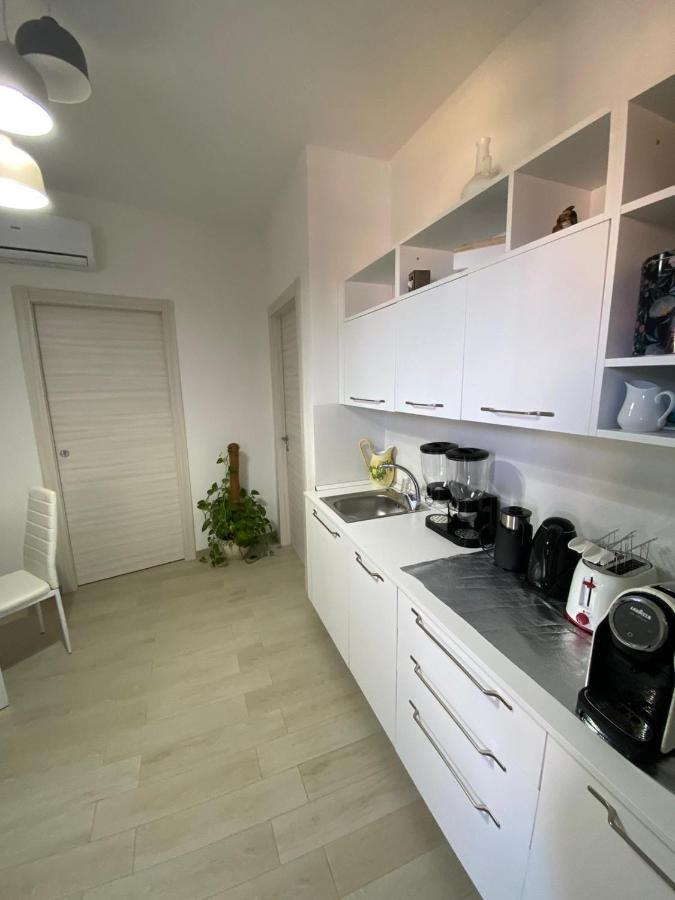 Bed And Breakfast Il Limone ซานปาสกวาเล ภายนอก รูปภาพ