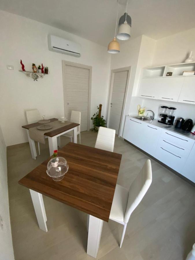 Bed And Breakfast Il Limone ซานปาสกวาเล ภายนอก รูปภาพ